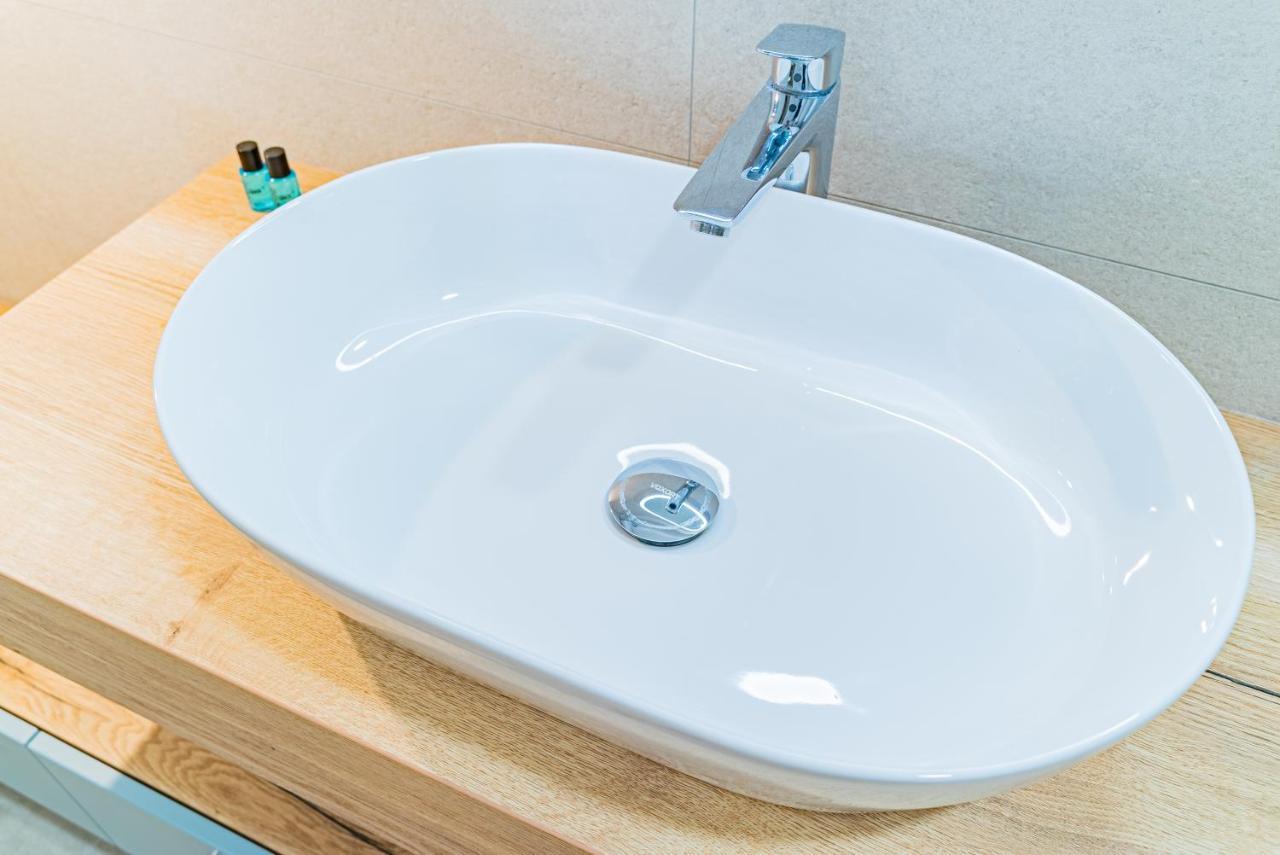 Apartman Lena Centar Bol Bagian luar foto